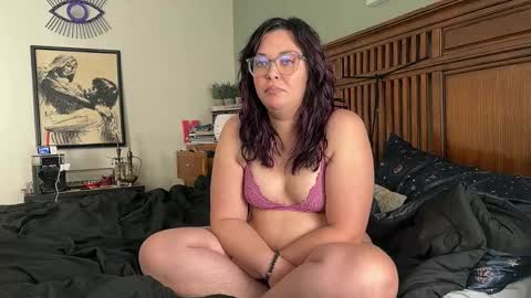 untamedpair online show from March 3, 4:14 am