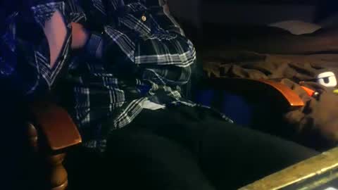 untouchableace84 online show from April 11, 7:45 am