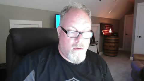 up2later online show from September 21, 5:31 am