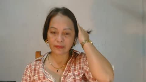 Snapshot of ur_asianbemvie69 chatting on July 6, 7:49 am bemvie online show from July 6, 7:49 am