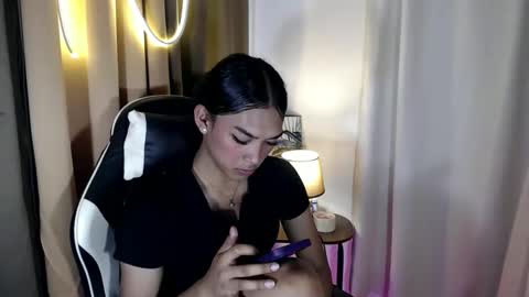 ur_dazzlingmorenaxx online show from November 4, 3:27 am