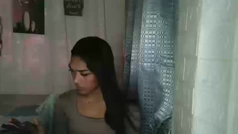 ur_dazzlingmorenaxx online show from December 17, 9:26 am