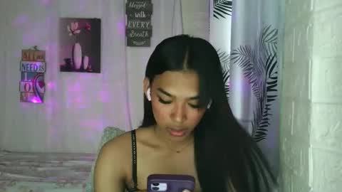 ur_dazzlingmorenaxx online show from February 11, 2:49 am