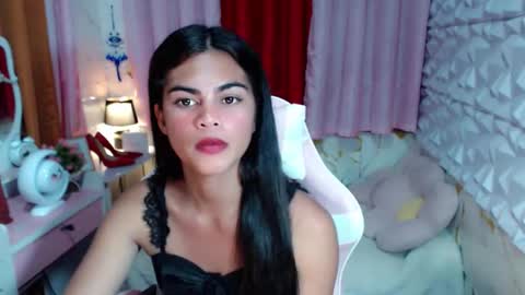 ur_dollxxx online show from September 26, 1:37 pm