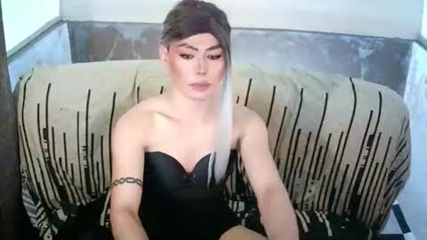 MISS ANNA online show from April 3, 5:11 pm