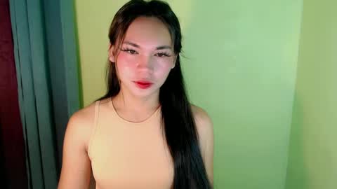 QUEENSY online show from February 20, 3:30 pm