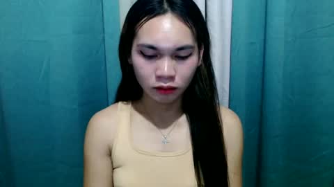 QUEENSY online show from February 24, 11:32 am