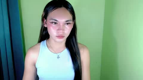 QUEENSY online show from March 1, 1:00 am