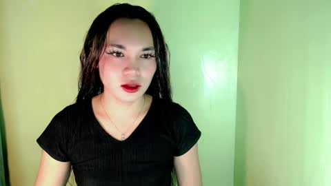 QUEENSY online show from March 3, 1:31 am