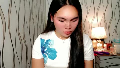 QUEENSY online show from October 12, 4:28 pm