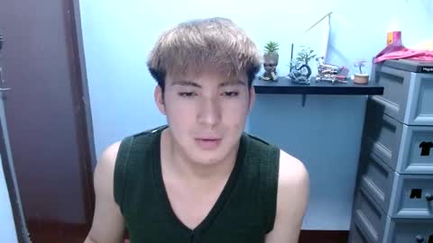 Ur jayqutee online show from March 6, 8:59 pm