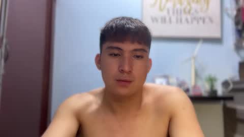 Ur jayqutee online show from November 7, 8:31 pm