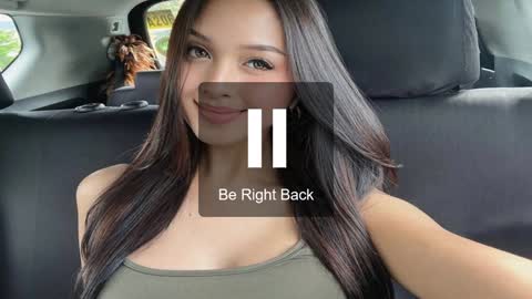 Snapshot of ur_mija_veronica chatting on January 12, 10:43 pm Veronica Lodge online show from January 12, 10:43 pm