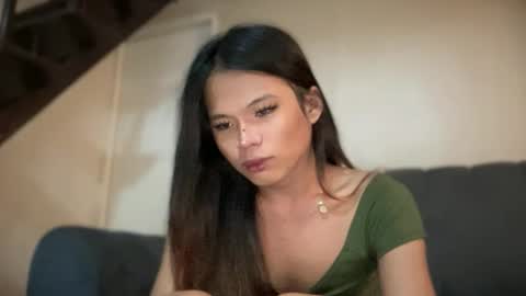 ur_new_obsession online show from January 9, 9:34 am