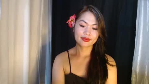 Snapshot of ur_perfectgirlmsa chatting on September 22, 11:56 am Ms. A lets go pass or pvt show online show from September 22, 11:56 am