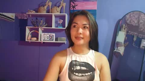 Snapshot of ur_perfectgirlmsa chatting on November 2, 11:51 pm Ms. A lets go pass or pvt show online show from November 2, 11:51 pm