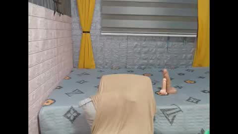 ur_petitejaya online show from October 8, 7:44 pm