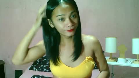 Snapshot of ur_sexybabe_ehra chatting on January 11, 3:42 pm ur_sexybabe_ehra online show from January 11, 3:42 pm