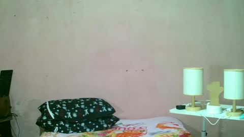 Snapshot of ur_sexybabe_ehra chatting on February 8, 4:57 pm ur_sexybabe_ehra online show from February 8, 4:57 pm