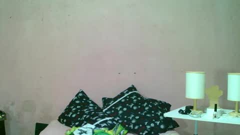 Snapshot of ur_sexybabe_ehra chatting on March 7, 6:57 am ur_sexybabe_ehra online show from March 7, 6:57 am