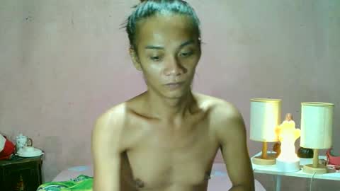 Snapshot of ur_sexybabe_ehra chatting on November 10, 11:48 pm ur_sexybabe_ehra online show from November 10, 11:48 pm