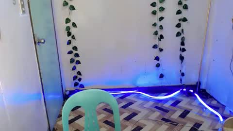 chesca online show from December 19, 5:36 am