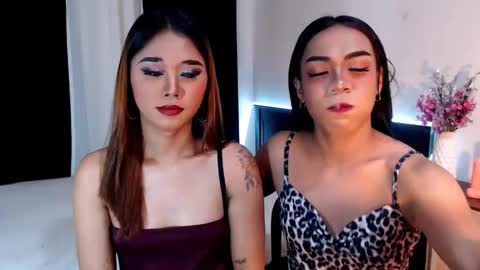 Snapshot of urasian_olivia1 chatting on March 11, 6:32 am Olivia online show from March 11, 6:32 am