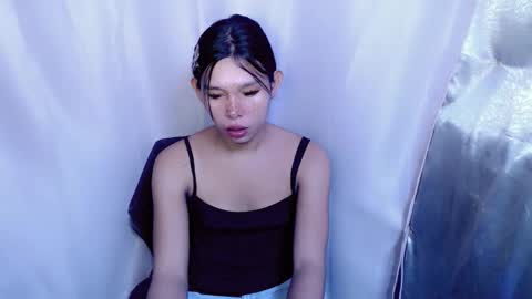 Snapshot of urasian_prettyjane chatting on November 9, 7:17 am Jane online show from November 9, 7:17 am