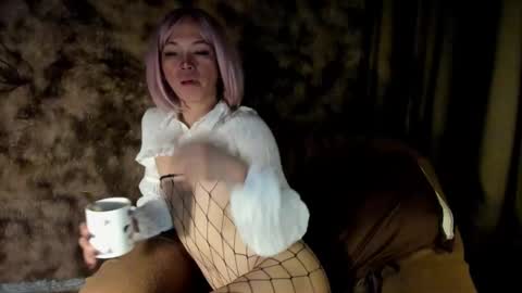 yana online show from February 28, 9:36 am