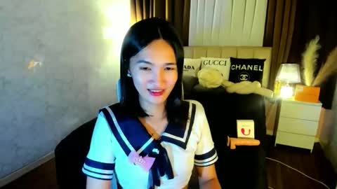 Snapshot of urblossom_princess chatting on November 6, 4:52 pm urblossom_princess online show from November 6, 4:52 pm