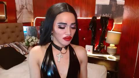 KENDALL online show from December 9, 4:26 pm