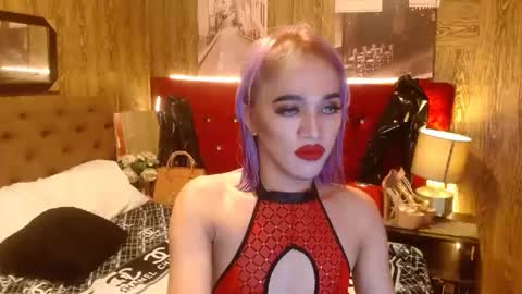 KENDALL online show from December 28, 3:48 pm