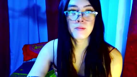 Snapshot of urdreamfilipina chatting on October 20, 3:18 am urdreamfilipina online show from October 20, 3:18 am