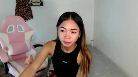 Snapshot of urfantacyjamaica chatting on January 14, 7:17 am ayumi reacher online show from January 14, 7:17 am