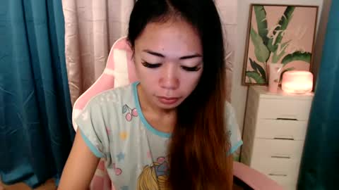 Snapshot of urfantacyjamaica chatting on February 23, 11:58 pm ayumi reacher online show from February 23, 11:58 pm