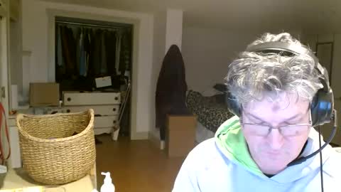 Snapshot of urfavteach50 chatting on December 4, 10:30 pm Gregor online show from December 4, 10:30 pm