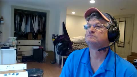 Snapshot of urfavteach50 chatting on October 16, 5:03 pm Gregor online show from October 16, 5:03 pm