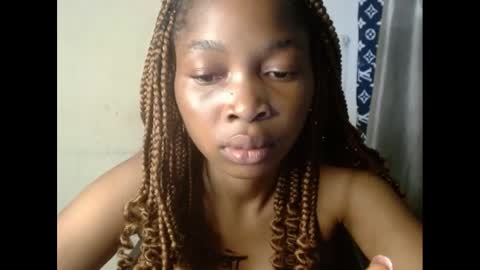 Snapshot of urflirtydoll chatting on March 7, 2:25 am urflirtydoll online show from March 7, 2:25 am