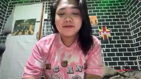 Dimple online show from March 21, 4:32 pm
