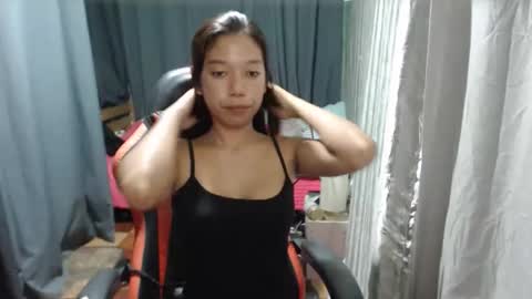 Snapshot of urgirlyflor chatting on February 8, 10:07 am BB online show from February 8, 10:07 am