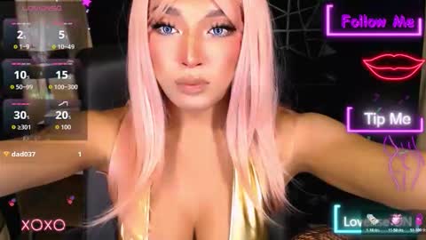Snapshot of urgoddess_bella chatting on October 27, 2:43 pm My bella 3 online show from October 27, 2:43 pm