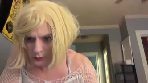 urgrlkandalee online show from September 29, 5:34 am