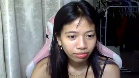 Snapshot of urhayumi_slut chatting on November 11, 8:42 pm urhayumi_slut online show from November 11, 8:42 pm