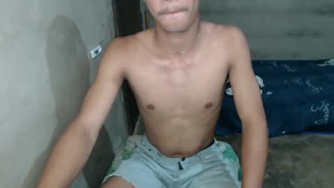 urhot_chris online show from March 5, 5:58 am