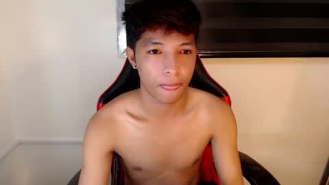 Ethan online show from February 23, 3:42 pm