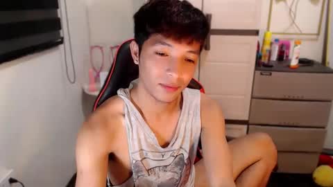 Ethan online show from March 5, 4:36 pm