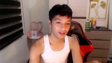 Ethan online show from March 29, 5:35 pm