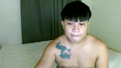 Snapshot of urhotplnoyxxx chatting on December 29, 8:48 pm Roiyals online show from December 29, 8:48 pm