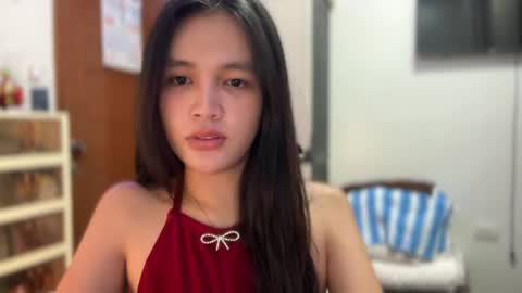 Amira online show from March 28, 1:49 am