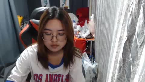 Snapshot of urlovelychinita chatting on March 2, 2:30 am urlovelychinita online show from March 2, 2:30 am